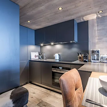 Splendide Appart 6-7 Pers A Village, Centre Station, Skis Aux Pieds, Spa Inclus - Fr-1-631-193 Apartment